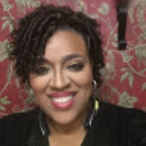 Meet your Posher, Yolanda